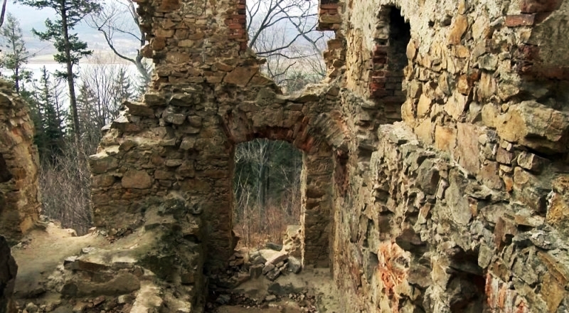 zamek ksiecia henryka, górskie wyrypy, ruiny zamku