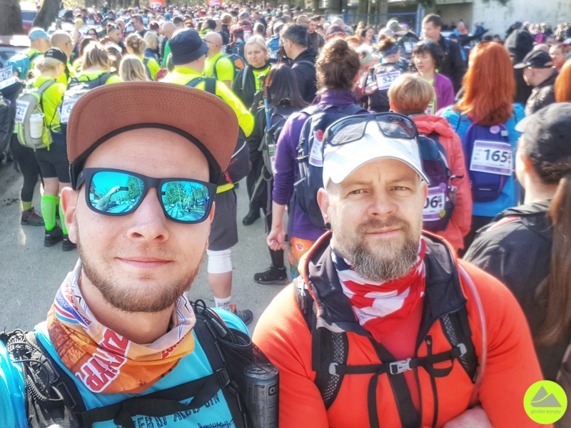 III Maraton Pieszy Wojcieszów – relacja ze słoneczno-błotnistej trasy