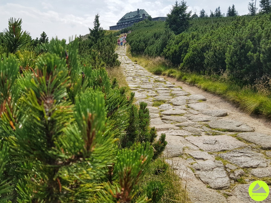 Karkonosze - Szlaki i atrakcje