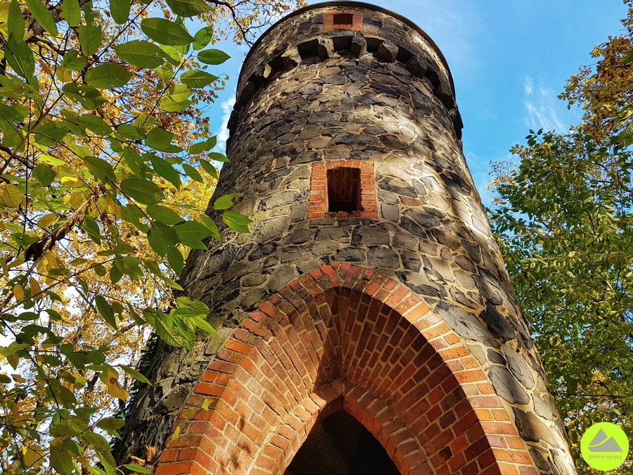 Wieża widokowa na Bazaltowej Górze