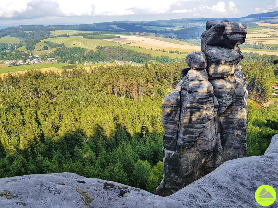 Ostaš - atrakcje czeskich Gór Stołowych 