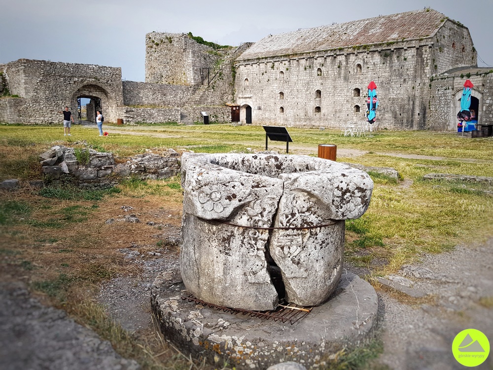 Zamek Rozafa w Szkodrze