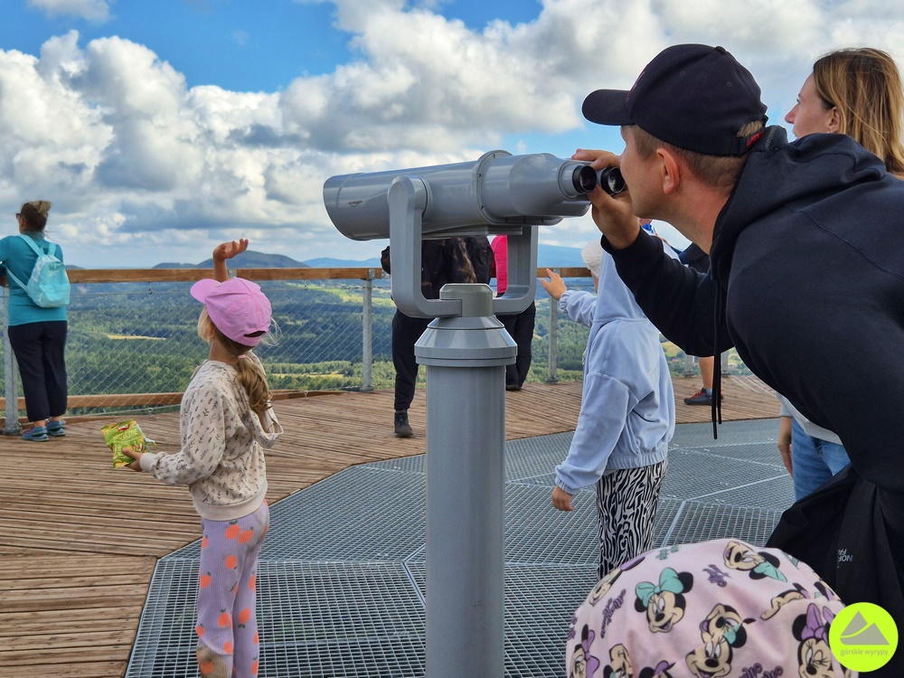 Nowa wieża widokowa na Dzikowcu - wieże Dolnego Śląska