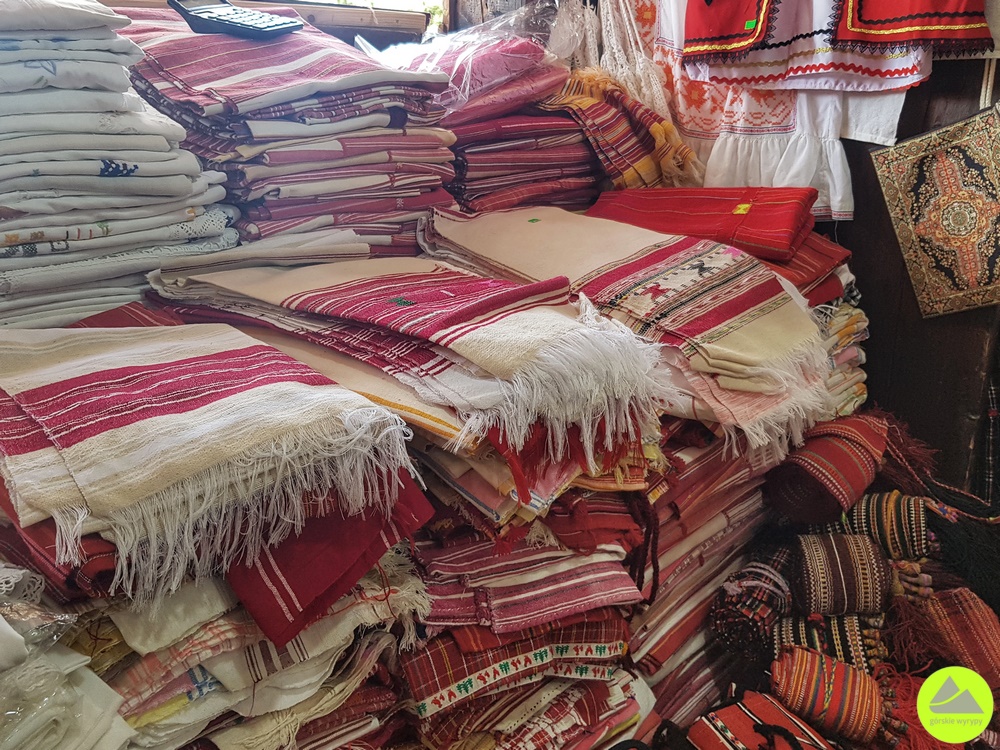 Atrakcje Albania - bazar w Kruji 