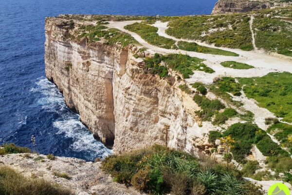 Wędrówka klifami na Malcie: Miġra l-Ferħa - Ras id-Dawwara