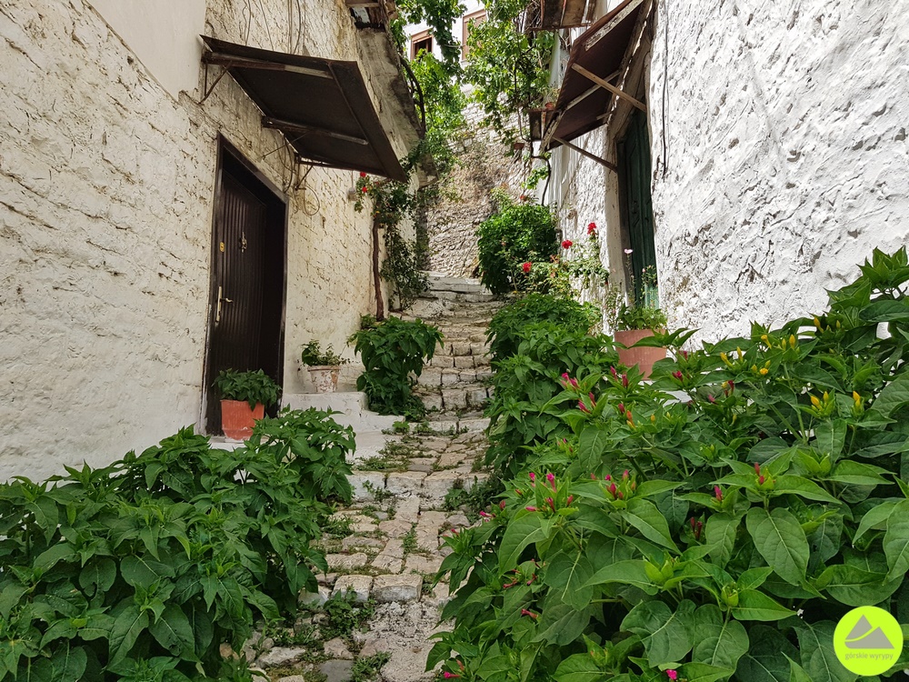 Berat Albania - Górskie Wyrypy