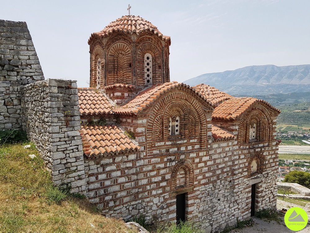 Berat - atrakcje - Albania - Cerkiew Świętej Trójcy 