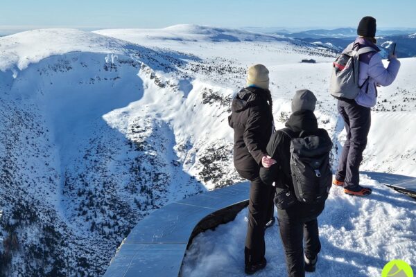 Zimowa trasa w Karkonoszach - Karpacz - Śnieżka - Górskie Wyrypy
