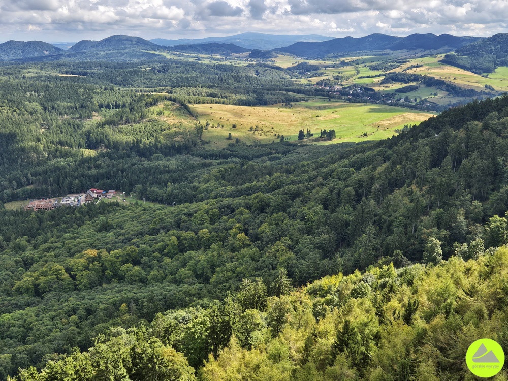 Szlak na Dzikowiec - wieża widokowa - Górskie Wyrypy 