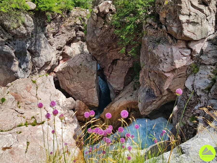 Góry Północnoalbańskie - atrakcje i szlaki Albania